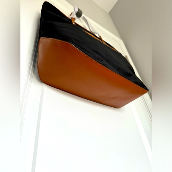 Michael Kors Large Black Kempton Nylon Tote - Picture 6 of 16